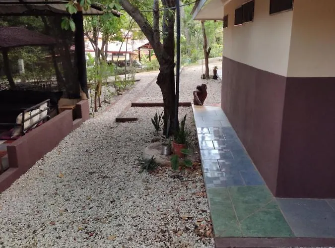De Monos, Casitas Equipadas En Guanacaste Matapalo (Santa Cruz)