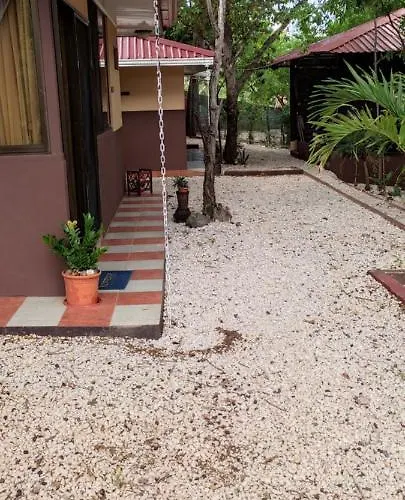 De Monos, Casitas Equipadas En Guanacaste