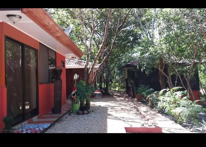 De Monos, Casitas Equipadas En Guanacaste Matapalo (Santa Cruz)